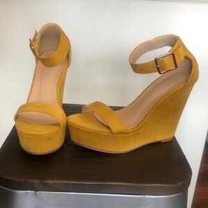 Forever 21 Mustard Yellow Wedge Sandals - Size 8, Never Been Worn